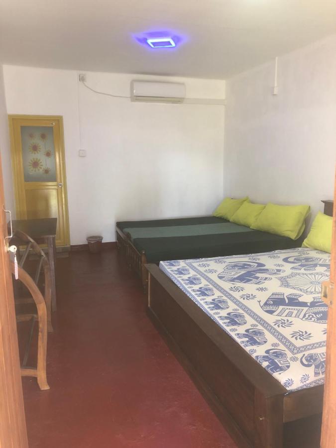Nilaveli Sheen Coast Trincomalee Exterior foto