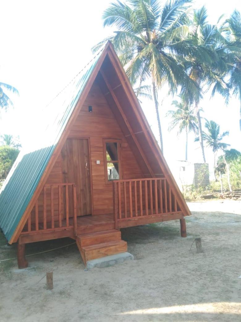 Nilaveli Sheen Coast Trincomalee Exterior foto